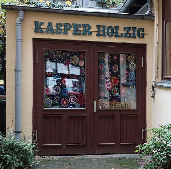 Puppentheater Berlin-Charlottenburg  Kasper Holzig